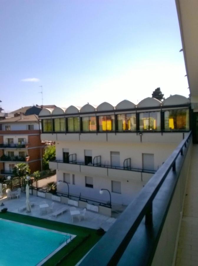 Hotel Du Parc Atri Exteriér fotografie